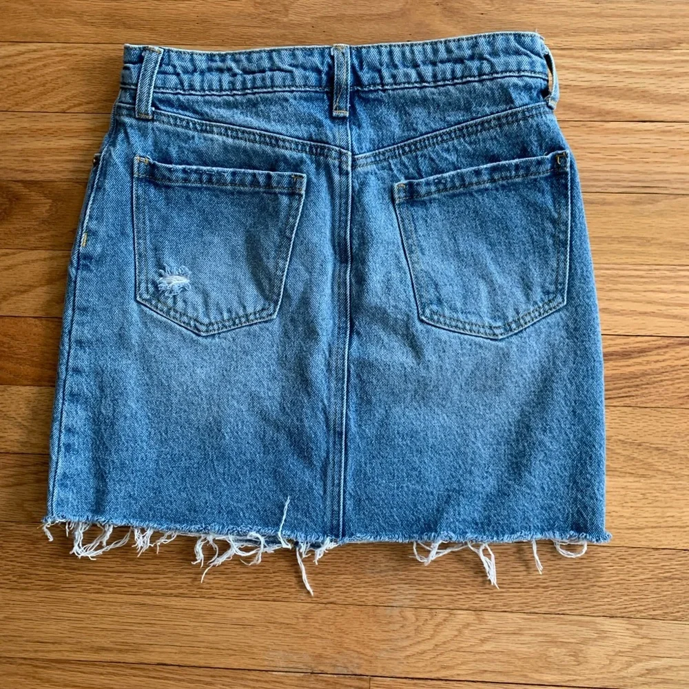 BP Jean Denim Mini Skirt ~ Size 27 ~ Distressed with frayed/raw hem.